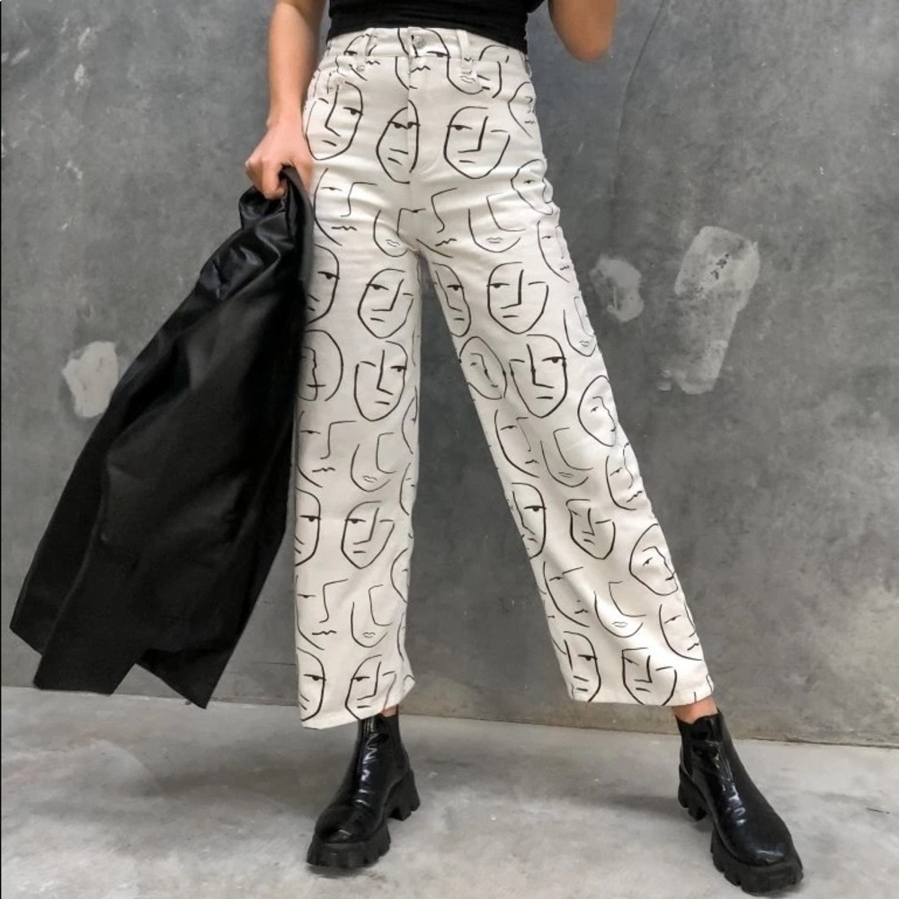 Shekou “Little Things Jeans”